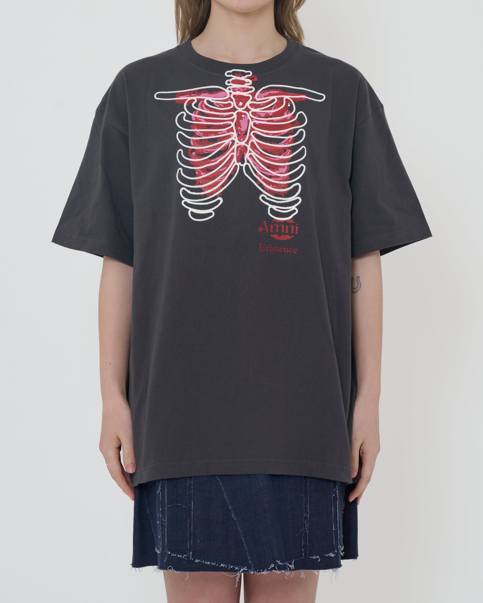 T-shirt squelette / Gris charbon × Rouge