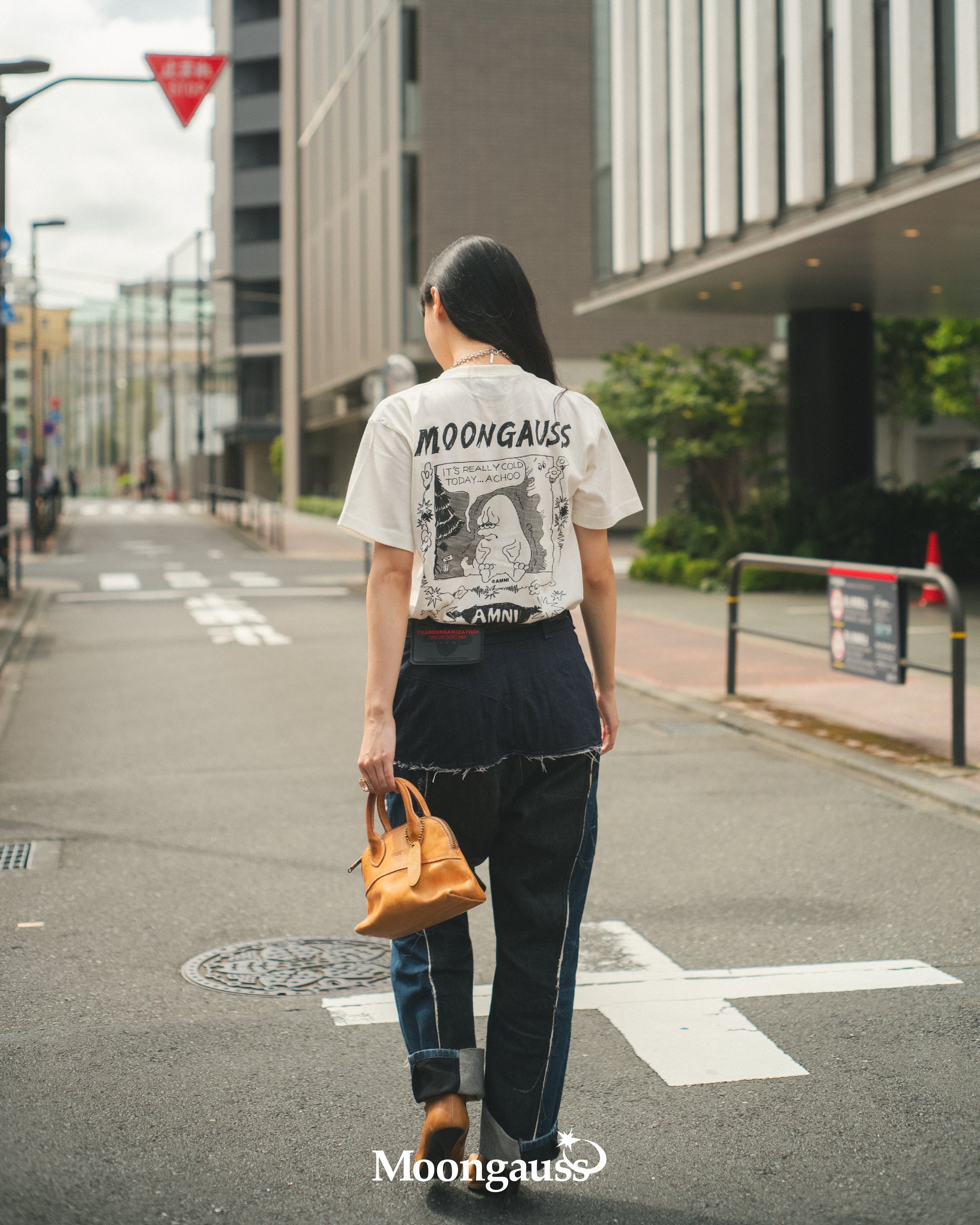 Moongauss Manga T-shirt / White