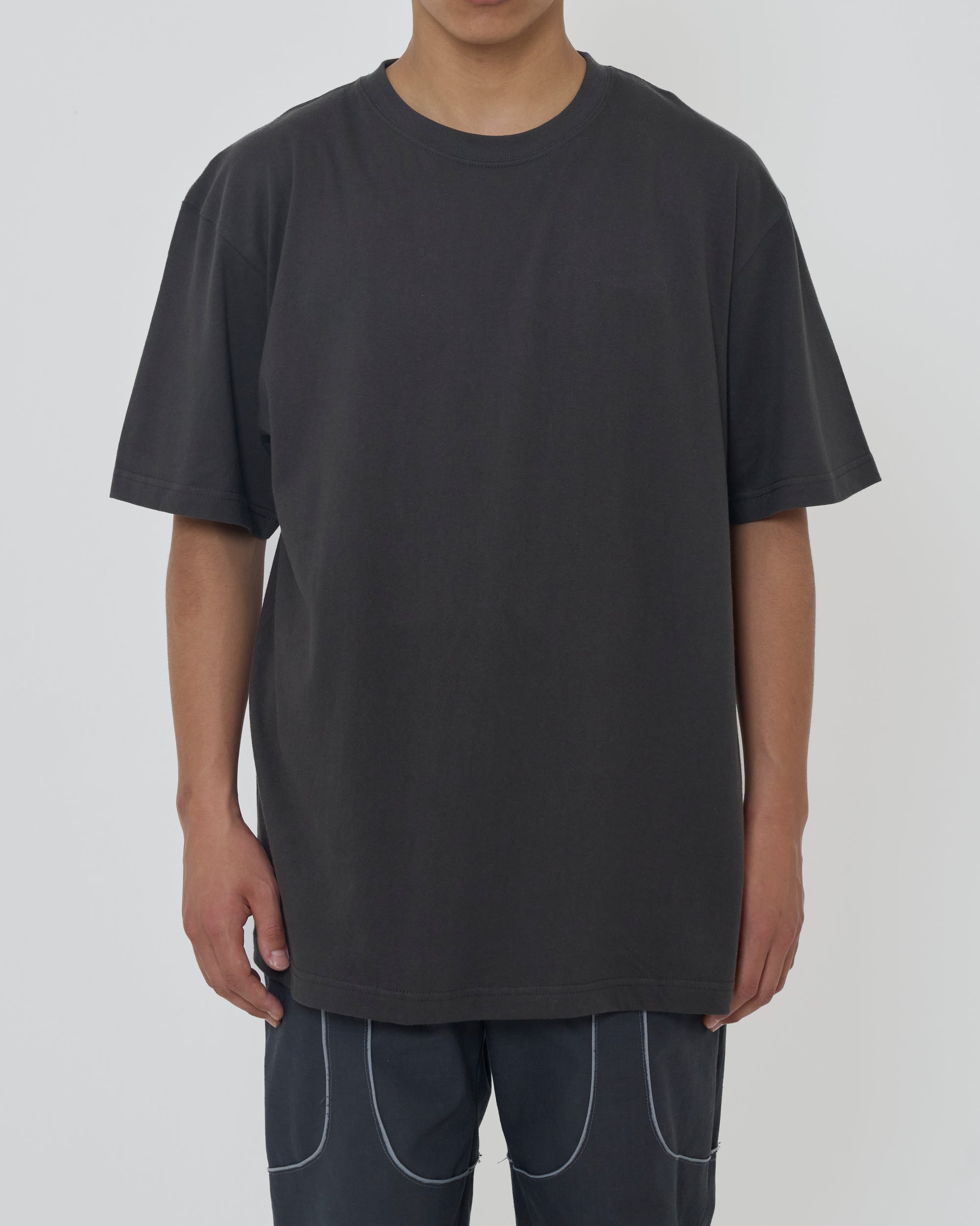 Moongauss Manga T-shirt/CHARCOAL GRAY