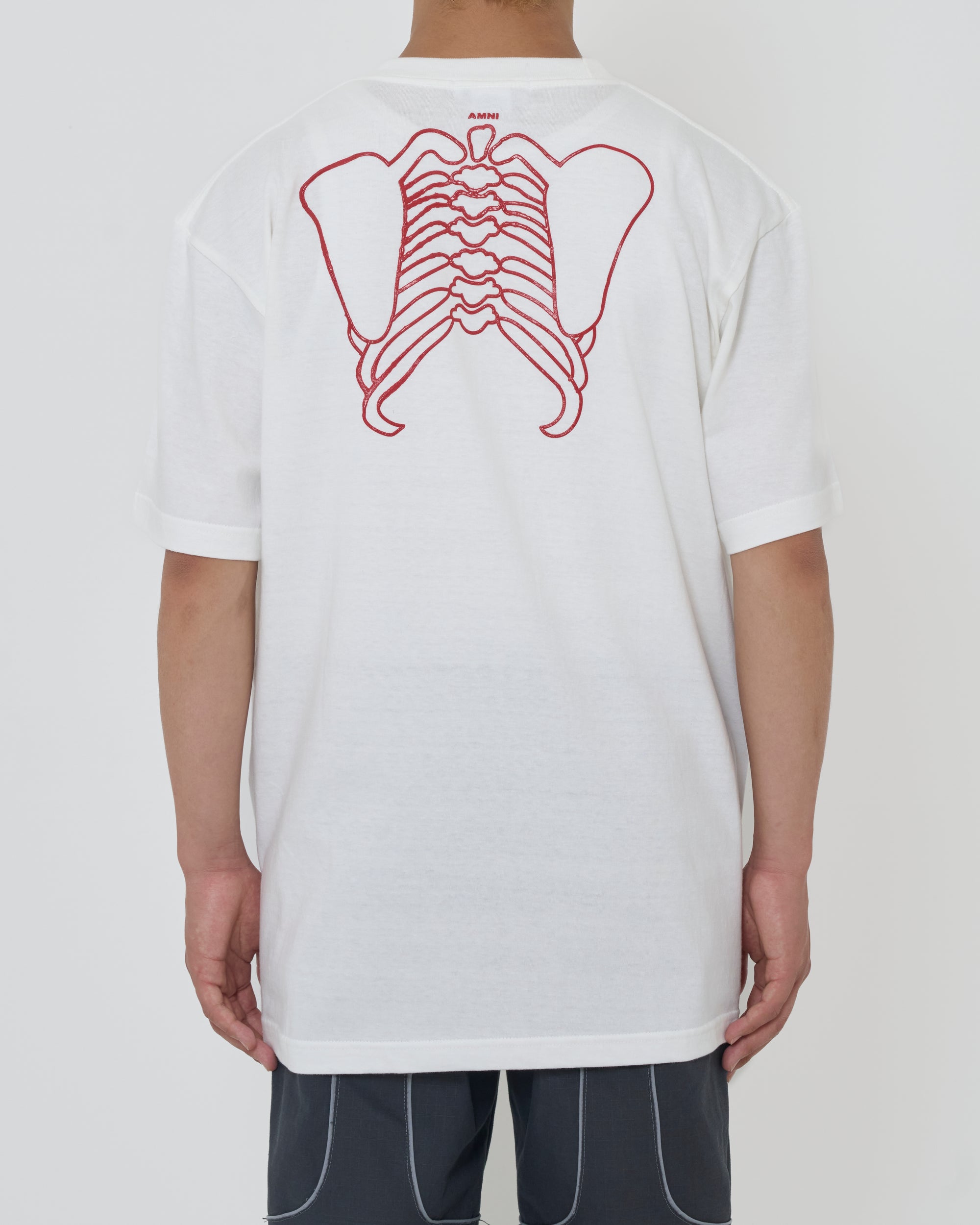 T-shirt / White × Red