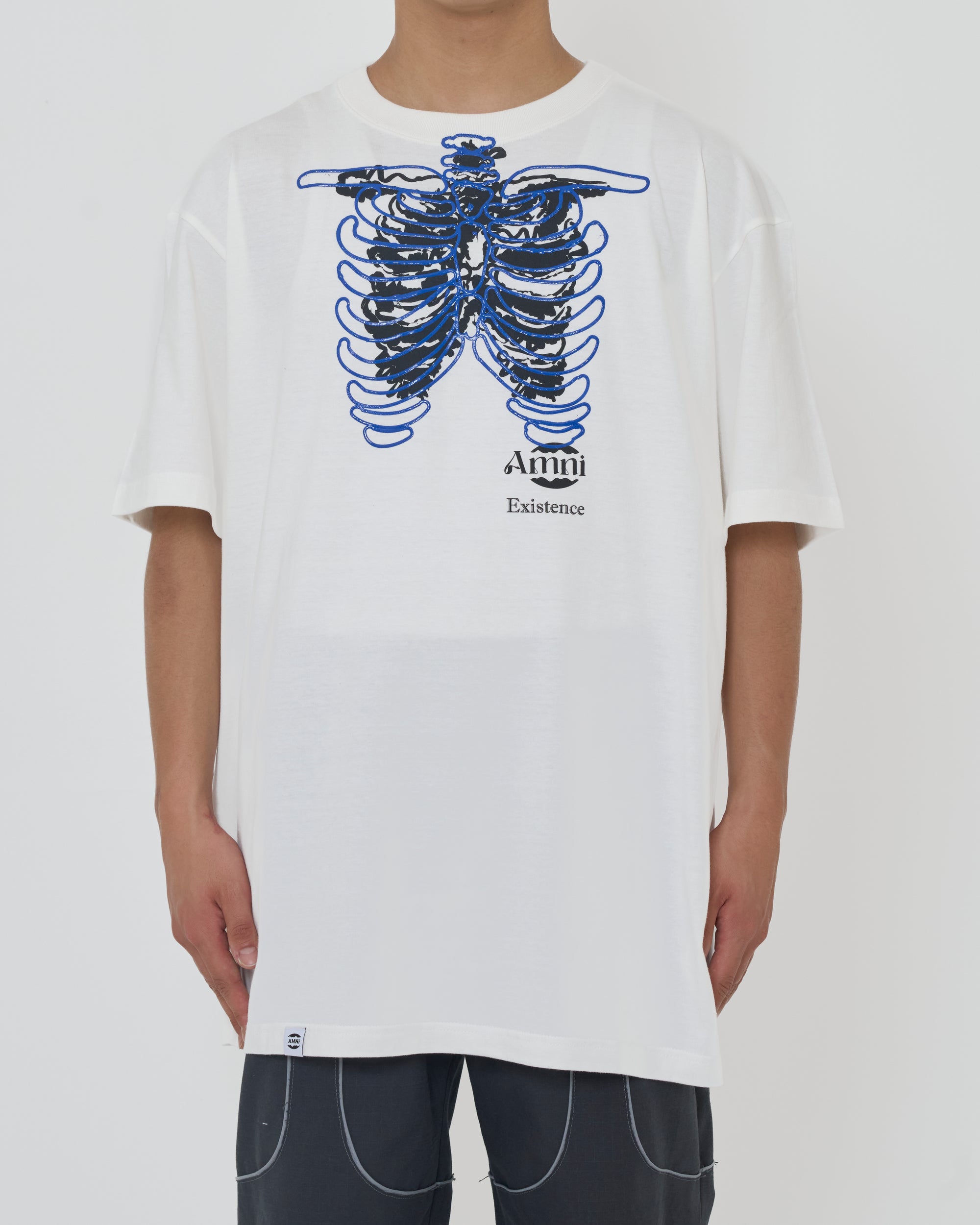 T-shirt / White × Blue